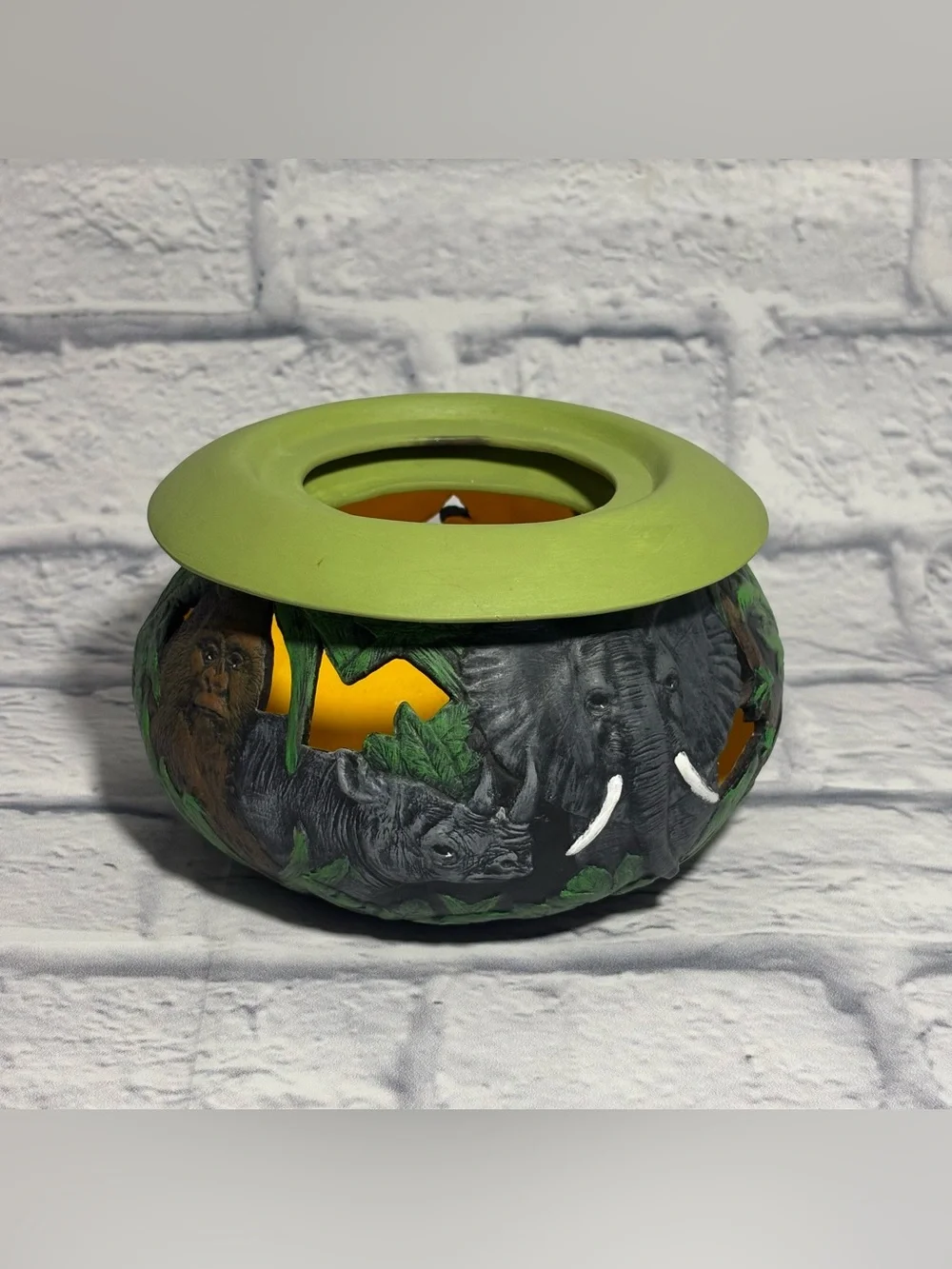 Hand-Crafted ceramic hand-painted jungle animal tea light holder